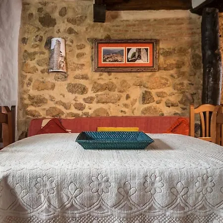 Casa Petra Miranda del Castañar